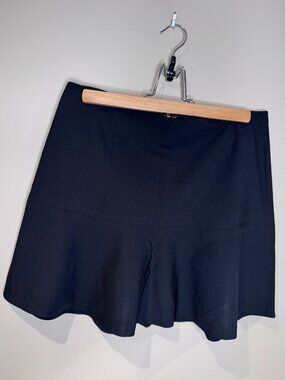 Theory | Flare / Skater Business Mini Skirt | Virgin Wool | Black | Size 4 